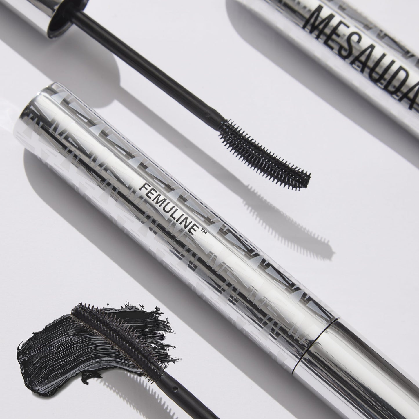 MASCARA FÉMULIN