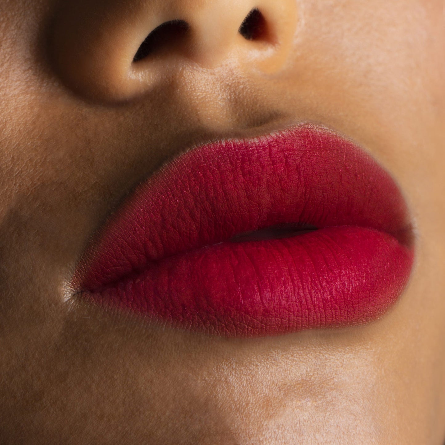 SUBLIMATTE - ROUGE À LÈVRES LIQUIDE MAT longue tenue